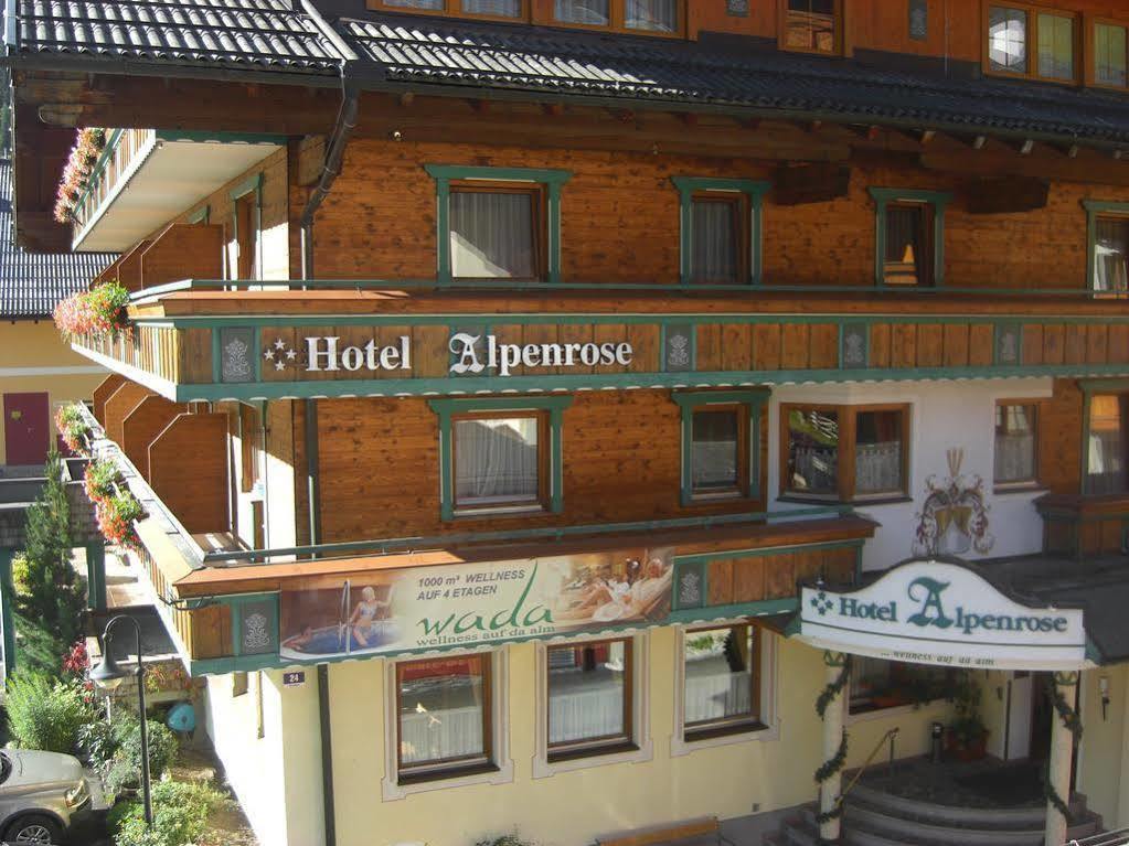 Hotel Alpenrose Zauchensee Bagian luar foto