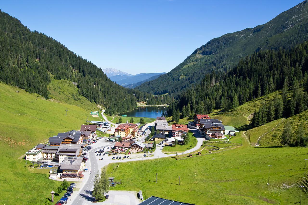 Hotel Alpenrose Zauchensee Bagian luar foto